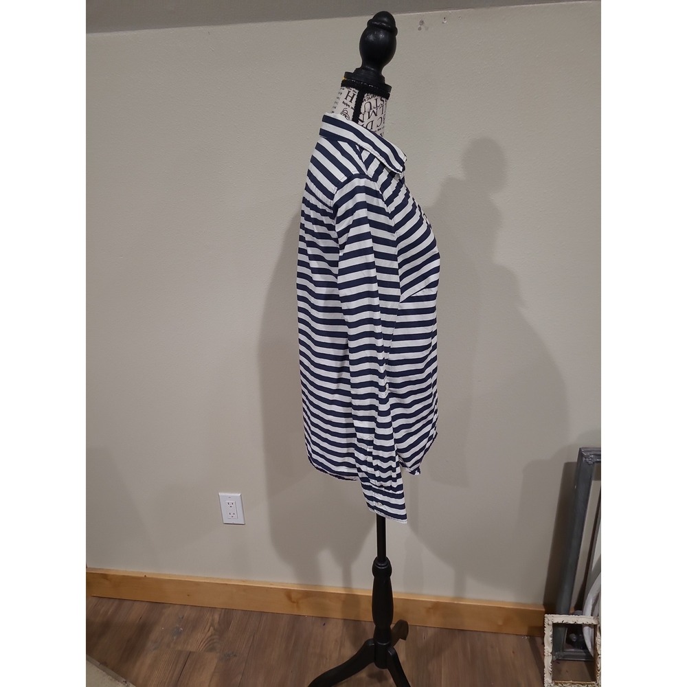 Talbots Coastal Parisian Navy white Stripe Cotton button front Top Women SZ 8 - Picture 3 of 11